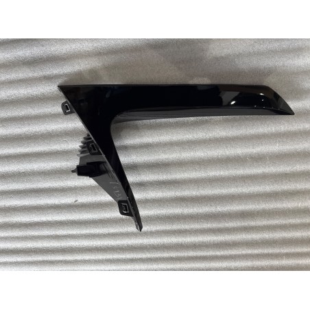 Garniture droite de becquet - BYD - 15182696-00