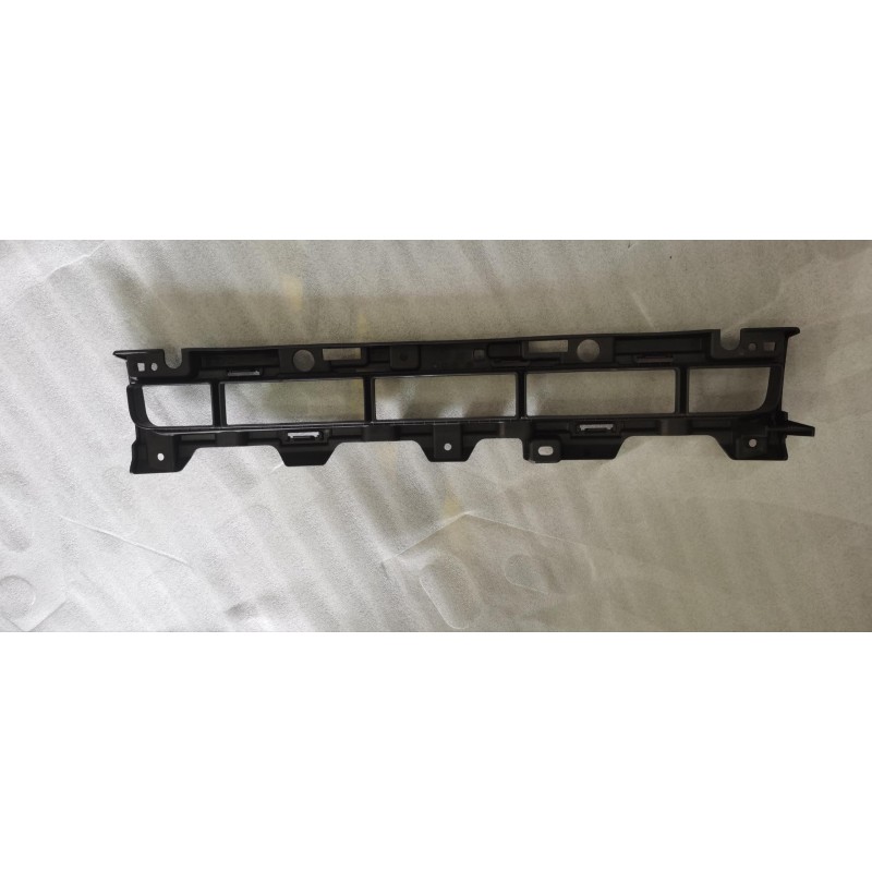 Calandre supérieure de pare-chocs avant - BYD - 15105950-00