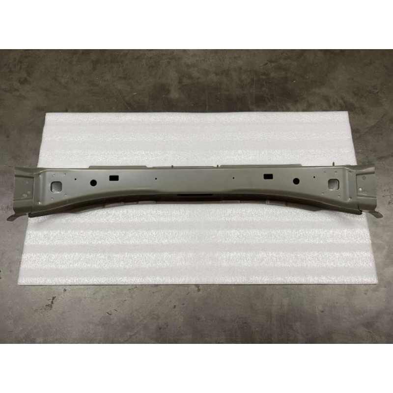 Traverse supérieure du plancher arrière - BYD - 15065602-00