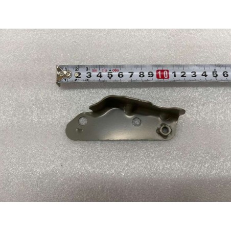 Support de montage droit du pare-chocs arrière - BYD - 15065456-00