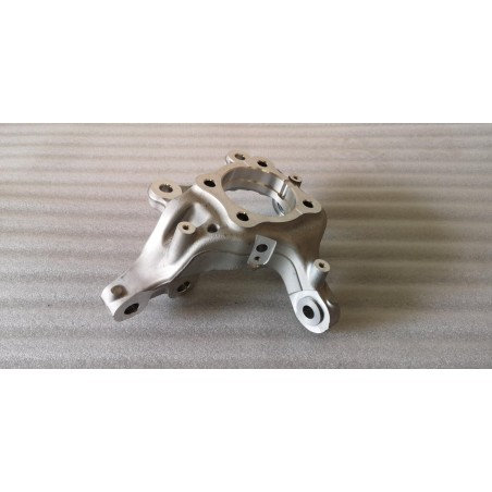 Fusée d'essieu avant droite - BYD - 15032549-00