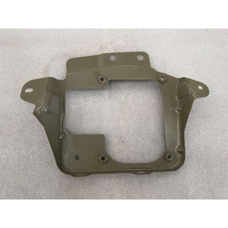 Support du port de recharge du panneau de recouvrement droit - BYD - 15028403-00