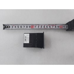 Interface USB - BYD - 15001050-00