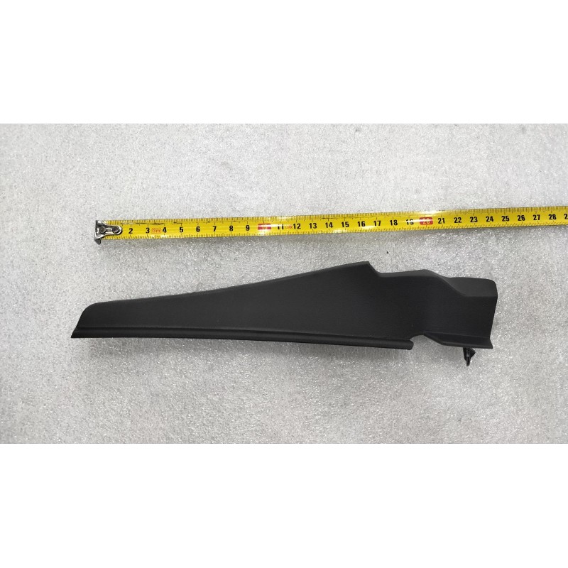 Garniture gauche de couvercle de ventilation - BYD - 14997055-00