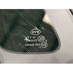 Vitre de la paroi latérale arrière droite - BYD - 14978646-00