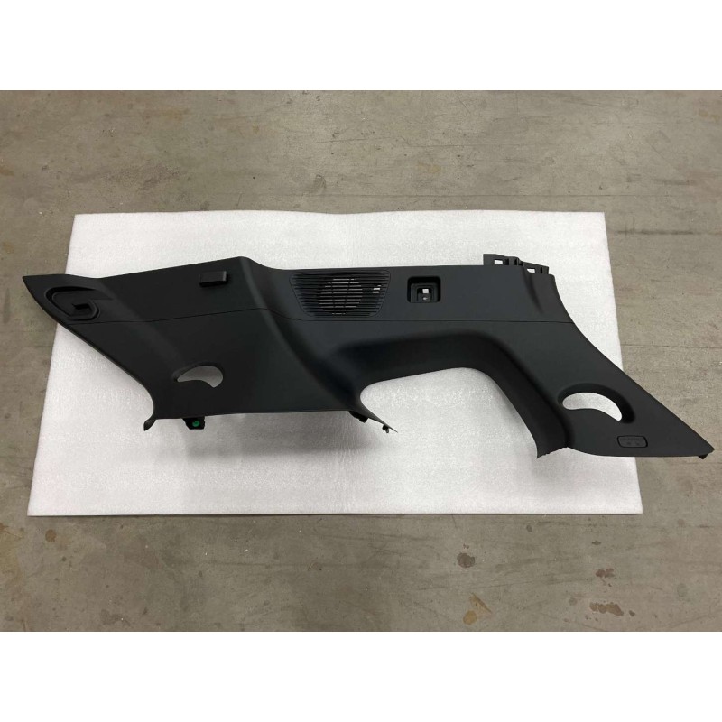 Protection supérieure du pilier C droit - Noir foncé 5 - BYD - 14974353-00