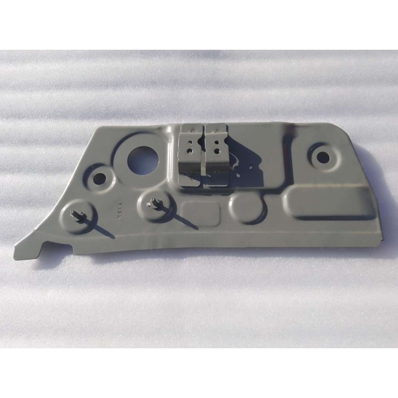 Panneau de recouvrement droit du plancher arrière - BYD - 14947670-00