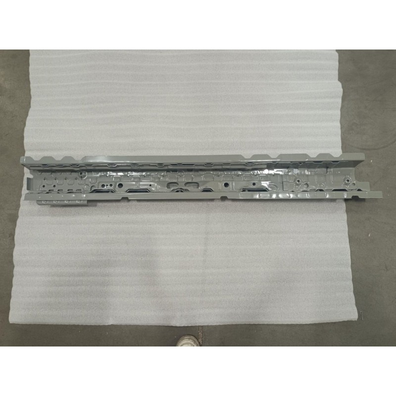 Panneau intérieur du seuil de la portière gauche - BYD - 14947632-00