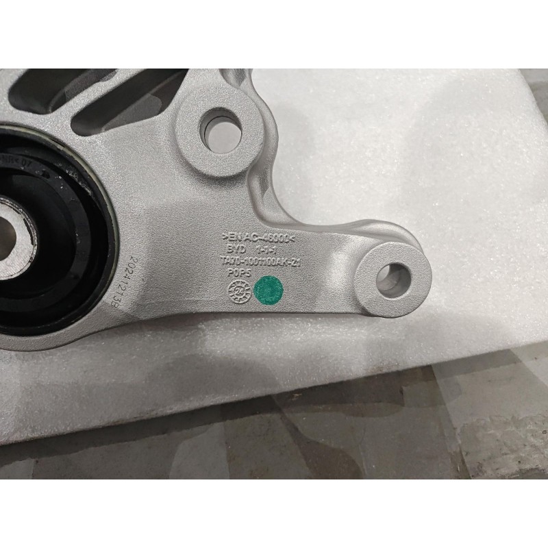 Support de montage avant du groupe motopropulseur - BYD - 14879237-00