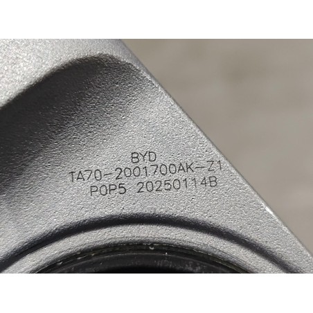 Support de montage droit de l'assemblage arrière du système de transmission - BYD - 14879231-00