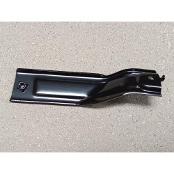 Support droit de cache-boue de berceau avant - BYD - 14833879-00