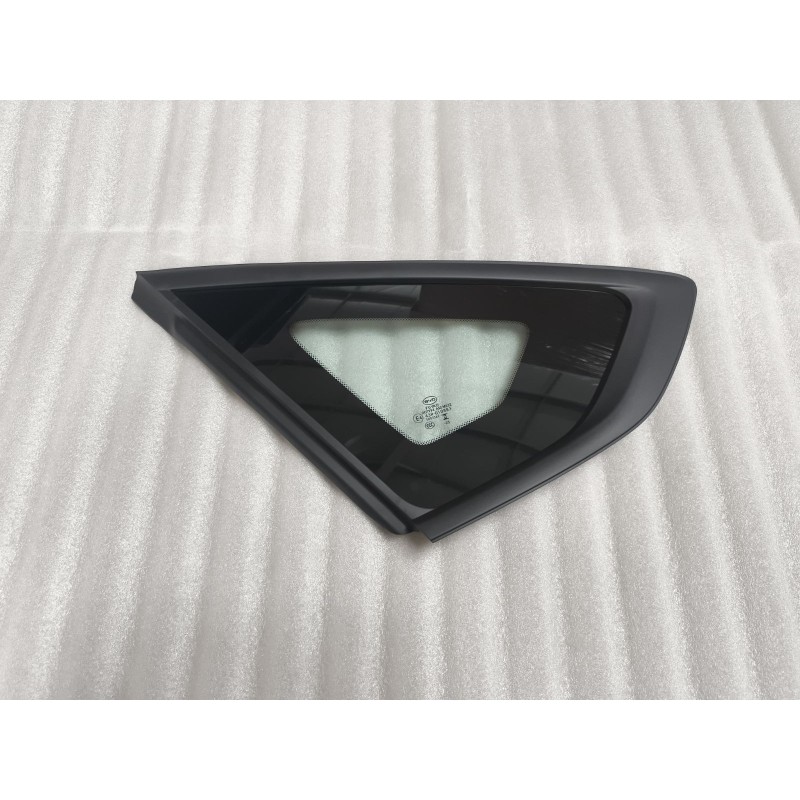 Vitrage de paroi latérale arrière gauche - BYD - 14815875-00