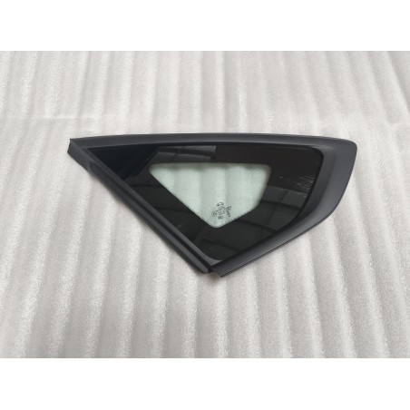Vitrage de paroi latérale arrière gauche - BYD - 14815875-00
