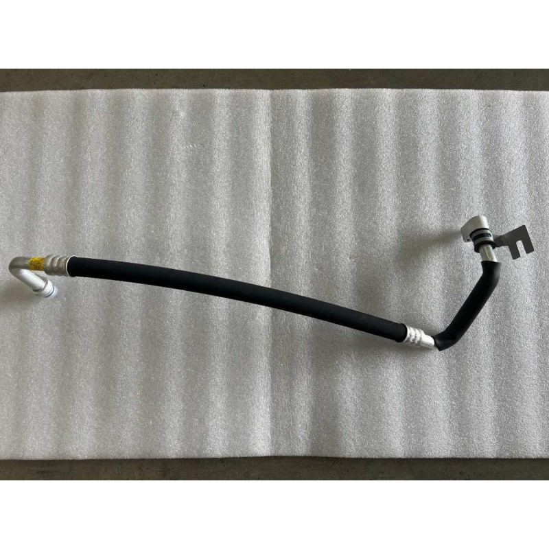 Tuyau d'aspiration du compresseur 5 - BYD - 14815062-00