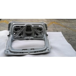 Hayon. - BYD - 14779247-00