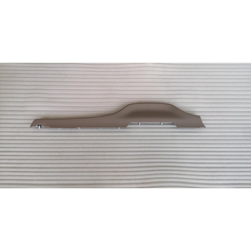 Garniture Droitⅰ,Tableau de Bord -Marron - BYD - 14772543-00
