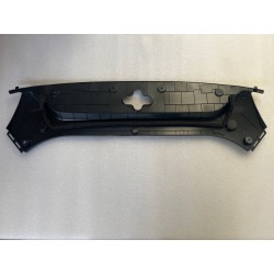 Couvercle supérieur de calandre - BYD - 14767848-00