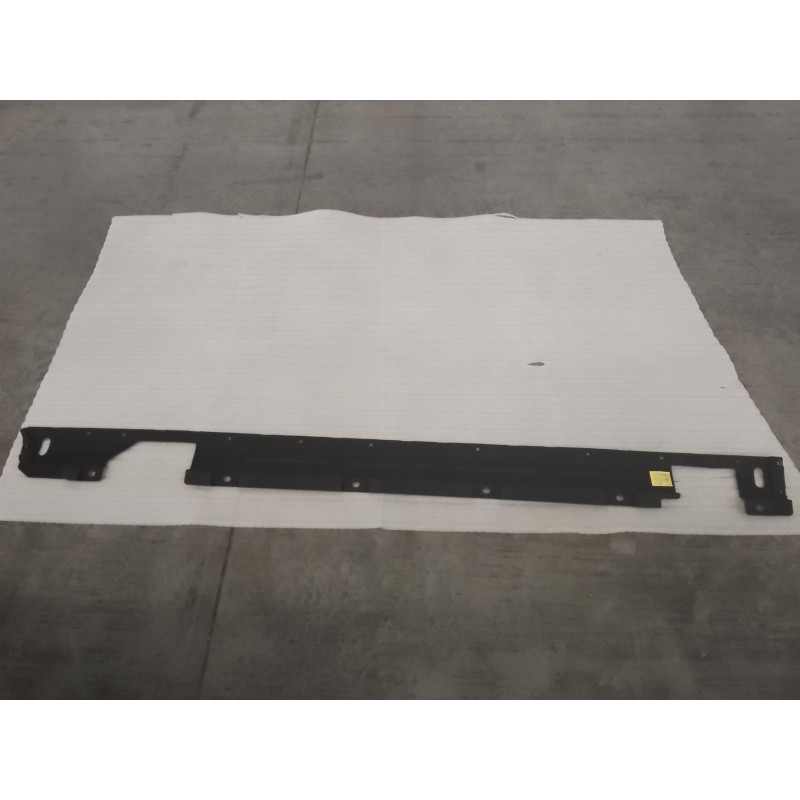 Plaque de protection droite du pack cellulaire - BYD - 14758271-00