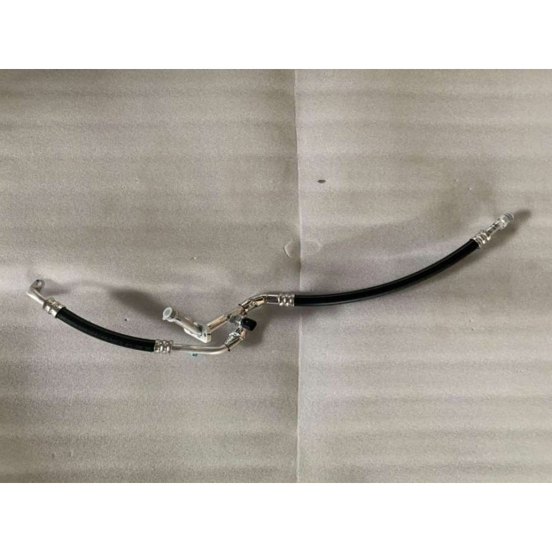 2 de tuyau d'aspiration du compresseur - BYD - 14725650-00