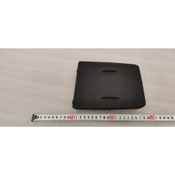 Fente de téléphone pour panneau d'instrument auxiliaire - BYD - 14699299-00