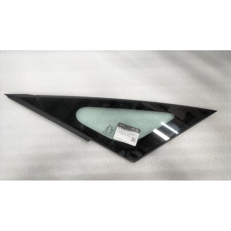 Vitre du coin avant gauche - BYD - 14694817-00