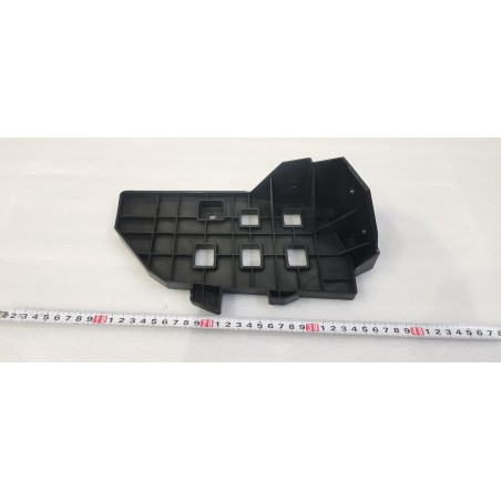 Support inférieur droit, Pare-chocs arrière - BYD - 14679103-00