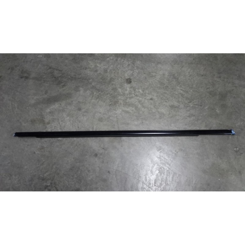Bande d'étanchéité extérieure de la portière arrière gauche - BYD - 14669973-00
