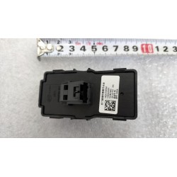 Groupe de commutateur de régulateur de vitre de porte arrière - BYD - 14462826-00