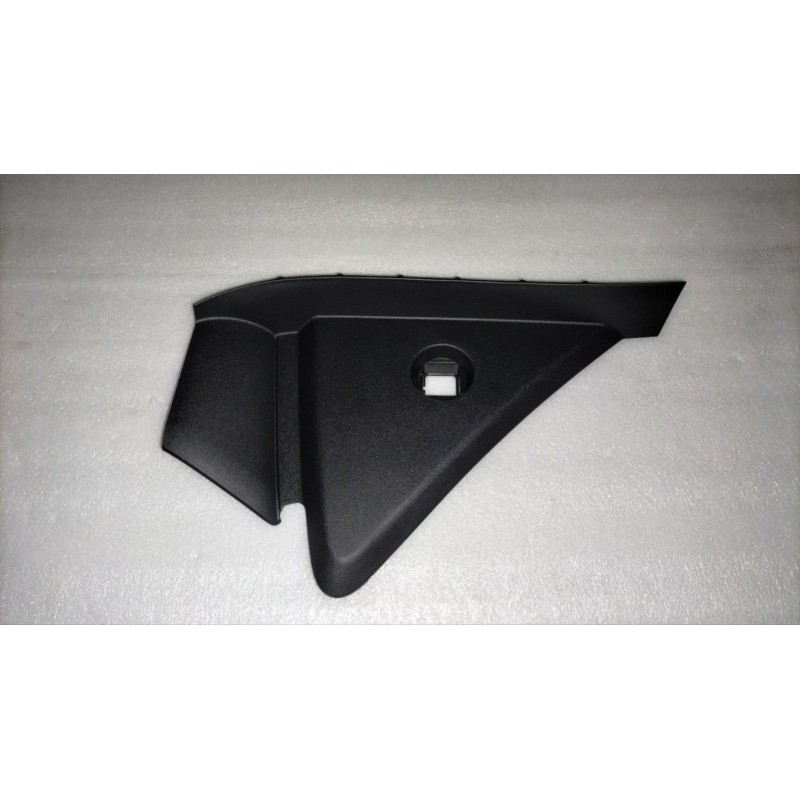 Protection droite du tableau de bord - BYD - 14447752-00