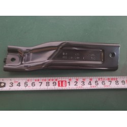 Support gauche de cache-boue de berceau avant - BYD - 14361905-00