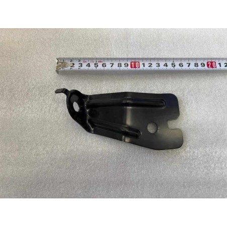 Support de montage supérieur de la ceinture de sécurité du pilier D droit - BYD - 14342028-00