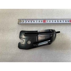 Support de montage supérieur de la ceinture de sécurité du pilier D droit - BYD - 14342028-00