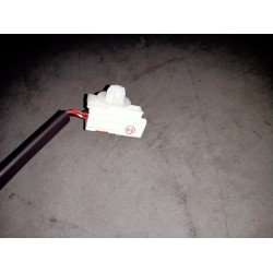 Boucle de ceinture de sécurité du siège arrière central - BYD - 14328252-00