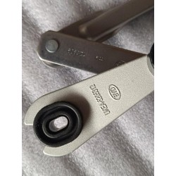Système d'entraînement des essuie-glaces avant assy - BYD - 14308243-00
