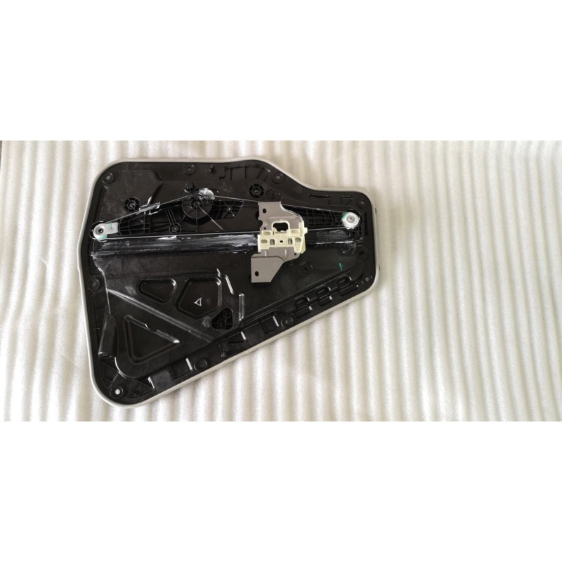 Module de la portière arrière droite - BYD - 14248429-00