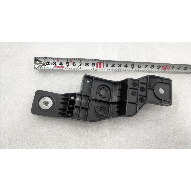 Support d'appui droit du pare-chocs avant - BYD - 14204669-00