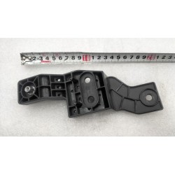Support d'appui droit du pare-chocs avant - BYD - 14204669-00