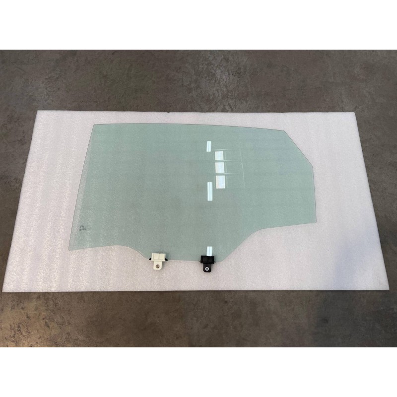 Vitre de porte arrière gauche - BYD - 14203765-00