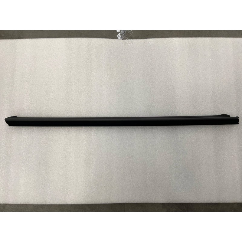 Tasseau intérieur de vitre, porte avant droit - BYD - 14203736-00