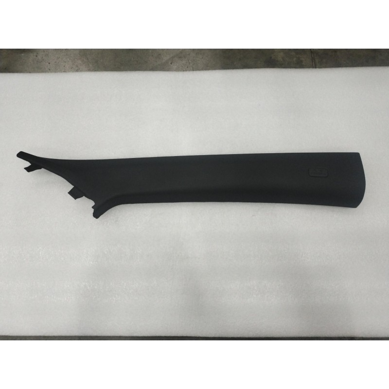 Protection supérieure du pilier A droit - Noir foncé 5 - BYD - 14187388-00