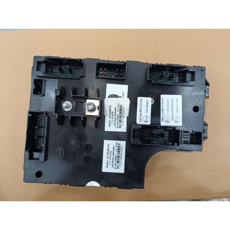 Contrôleur de la carrosserie gauche - BYD - 14186839-00