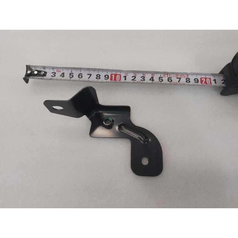 Support de montage inférieur du phare gauche - BYD - 14134122-00