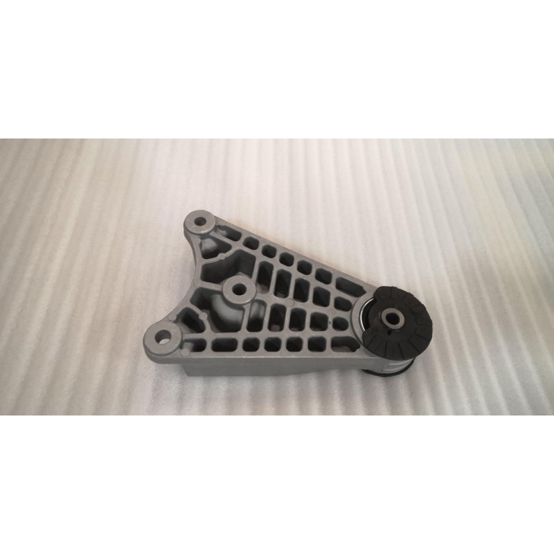 Support de montage avant du groupe motopropulseur - BYD - 14125628-00