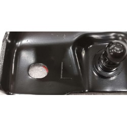 Support supérieur de vérin à gaz gauche du couvercle du coffre - BYD - 14120439-00
