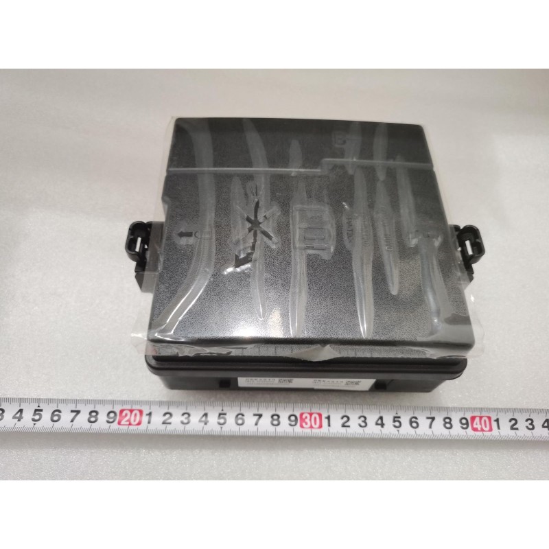Corps de la boîte à fusibles du compartiment avant - BYD - 14099671-00