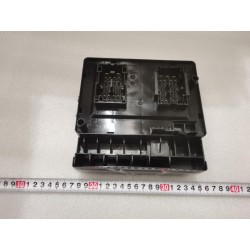 Corps de la boîte à fusibles du compartiment avant - BYD - 14099671-00