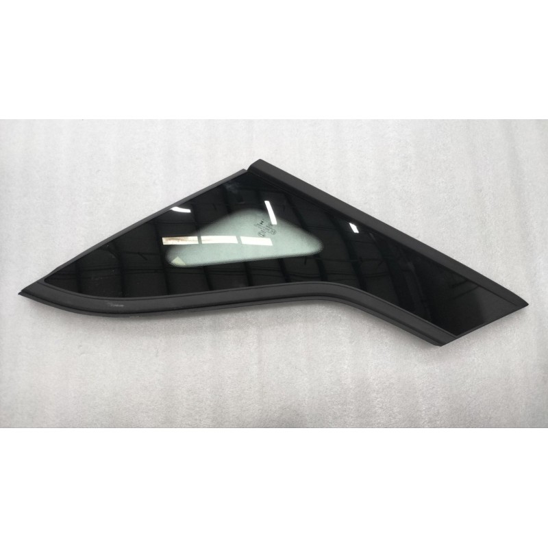 Vitre latérale arrière droite - BYD - 14088686-00