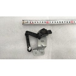 Capteur de hauteur de la suspension arrière droite - BYD - 14078656-00