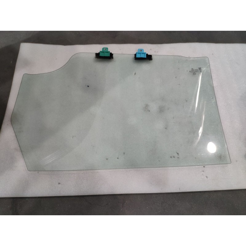 Vitre de Porte Arrière Droite - BYD - 14077002-00