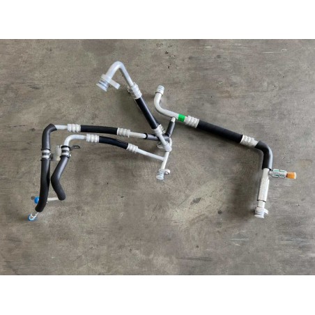 Tuyau d'aspiration du compresseur 2 - BYD - 14057495-00
